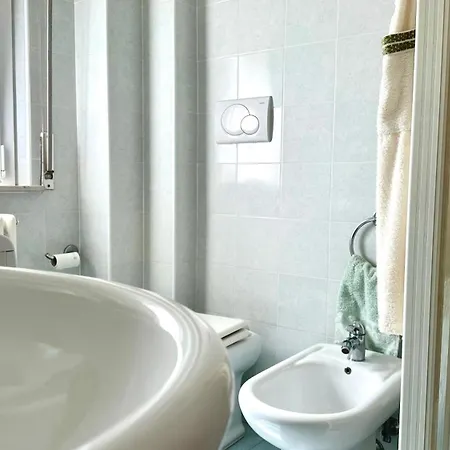 Apartment Se073 - Senigallia, Comodo Trilocale A 30 Mt Dal Mare *